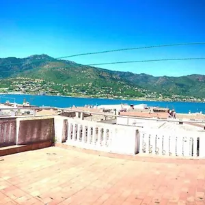 apartamento-luminoso-y-acogedor-port-de-la-selva.catalonia-hotels.com/